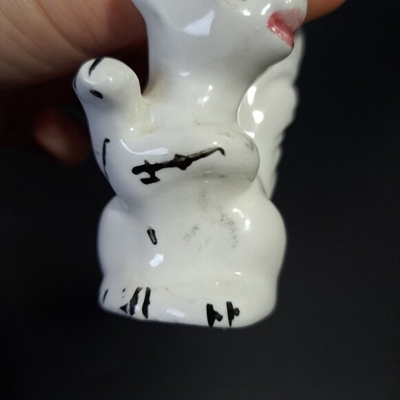 Vintage Ceramic Squirrel Japan Figurine White With Pink inner Ears - Picture 15 of 16
